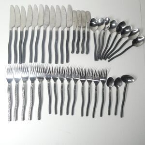 Gourmet Settings New Wave Flatware Lot 50pc Stainless Black Matte Lines